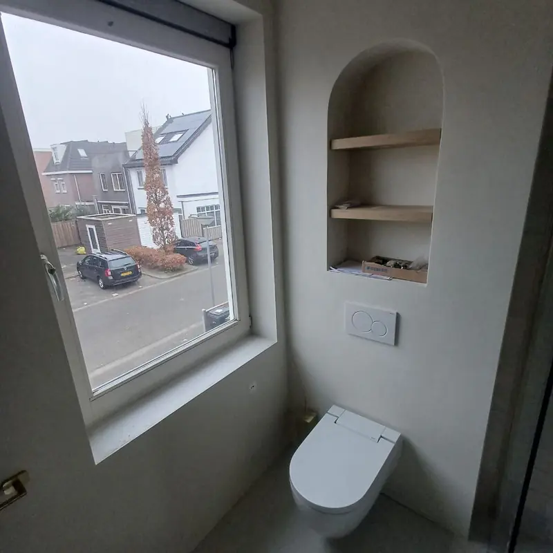 Contemporary bathroom 4